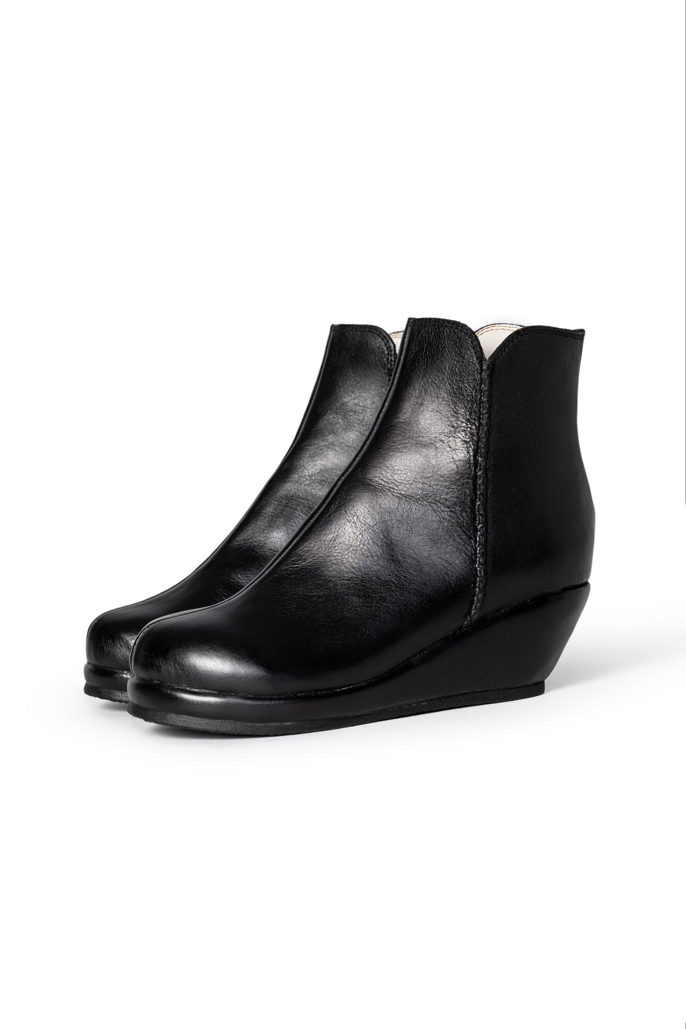 Summit Stride Leather Boots