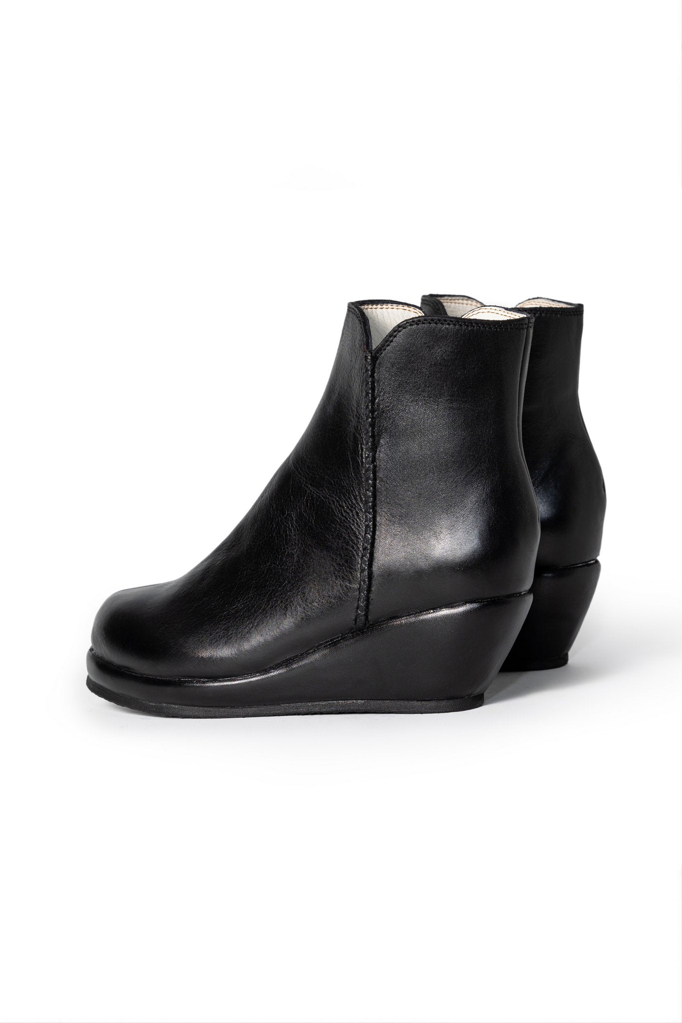 Summit Stride Leather Boots