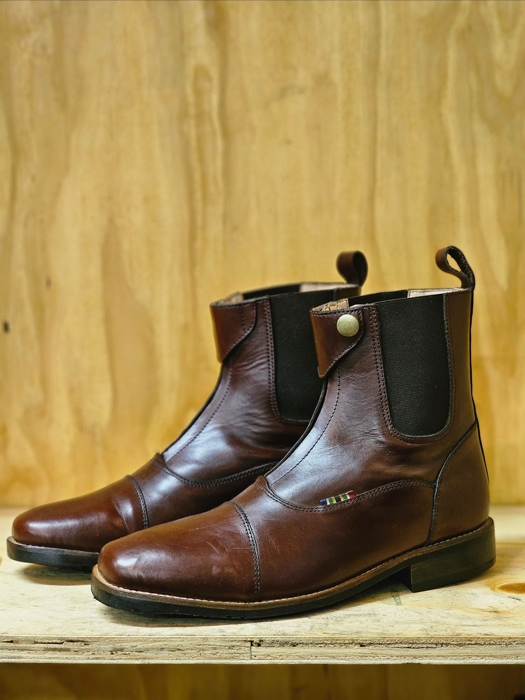 Short boots