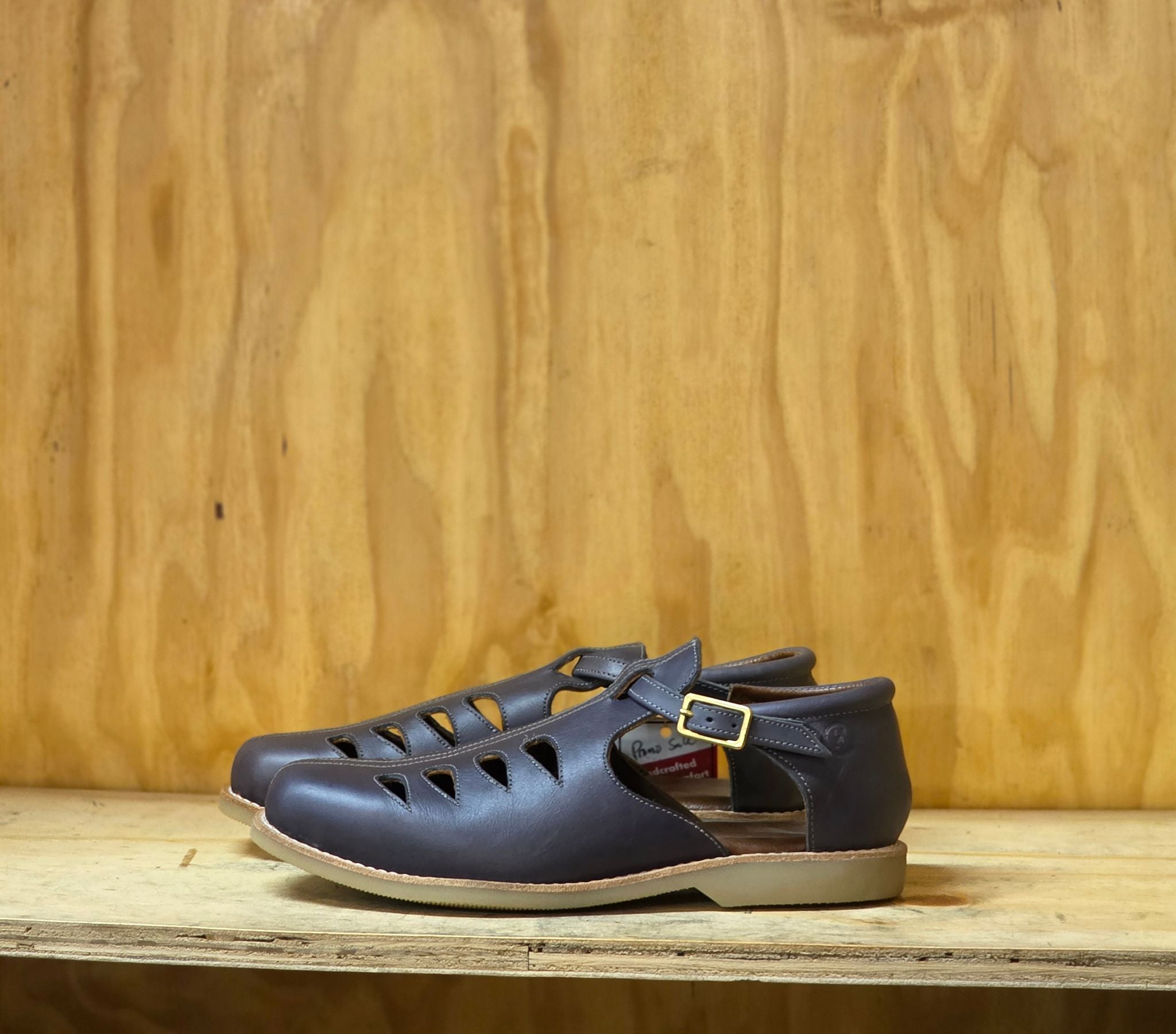 Senor navy leather sandals