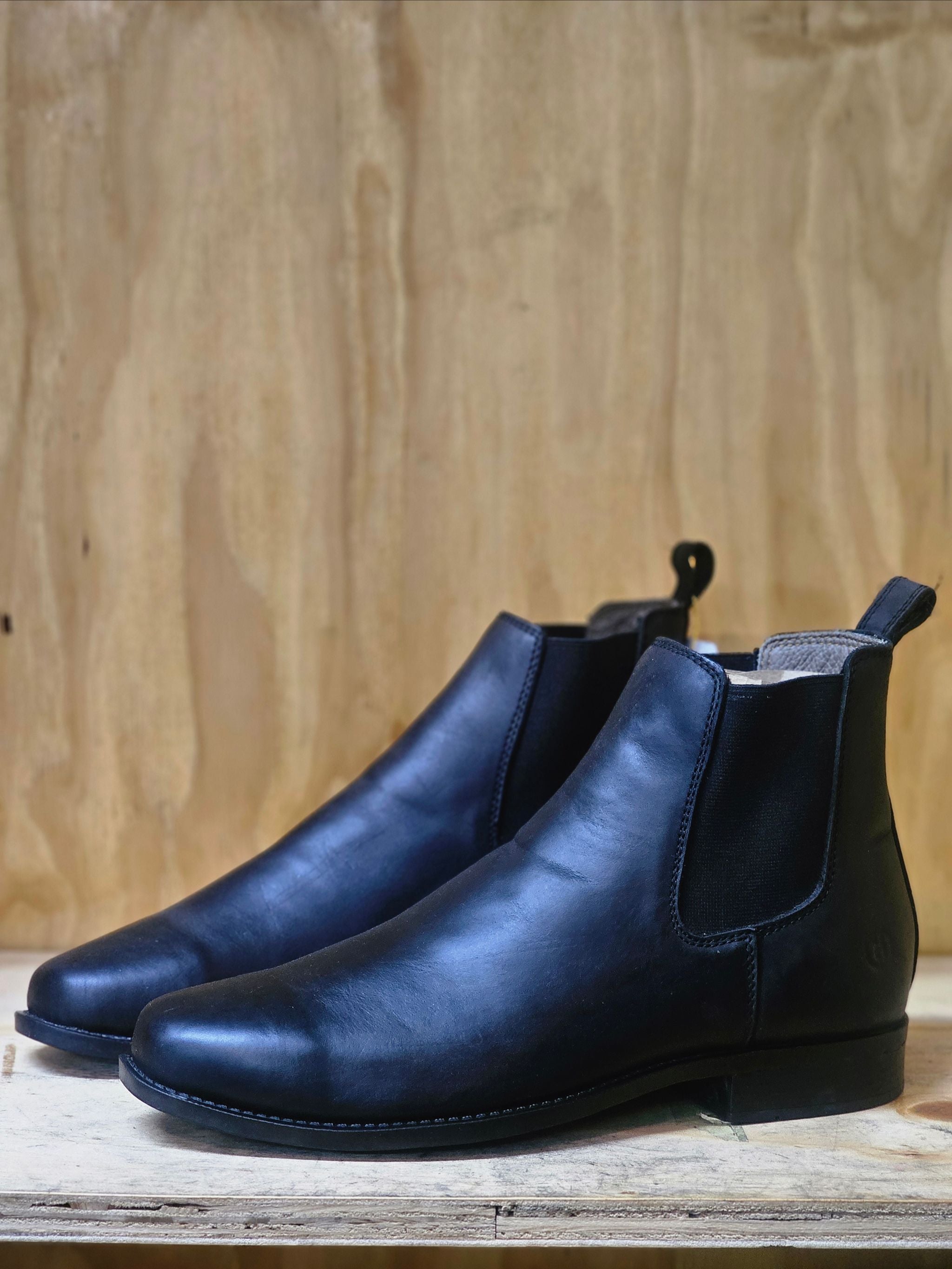 Chelsea black boots