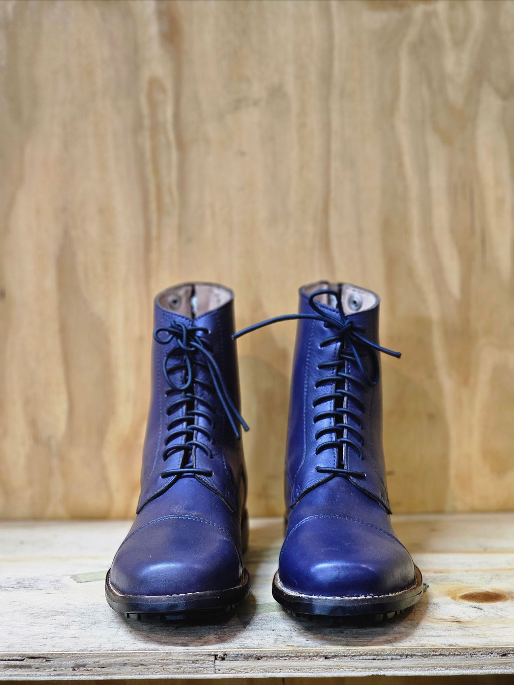 Short boots